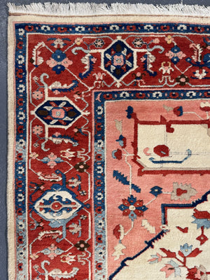High quality Serapi type Turkish carpet (352 x 270cm)