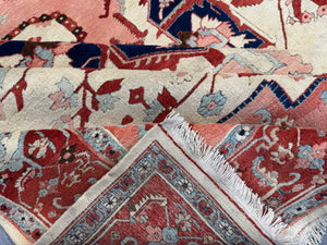 High quality Serapi type Turkish carpet (352 x 270cm)