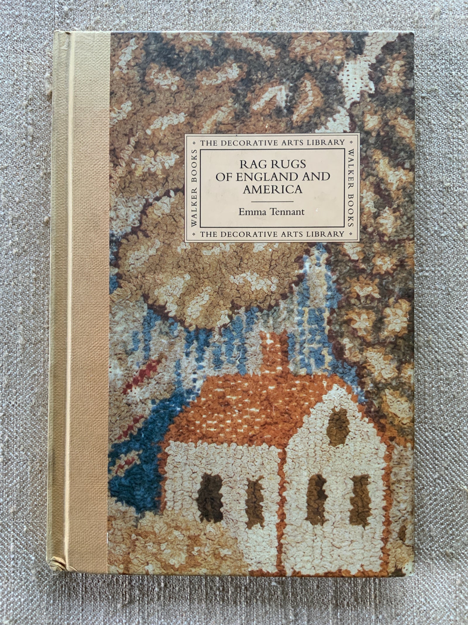 Tennant, Emma. : Rag Rugs of England and America