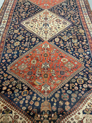 Fars or Gashgai type antique carpet (305 x 148cm)