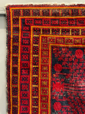 Khotan large rug (245 x 162cm) *AF