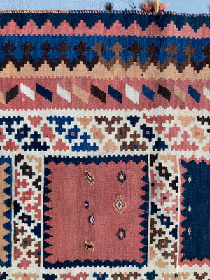 Qashgai vintage kilim (287 x 157cm)