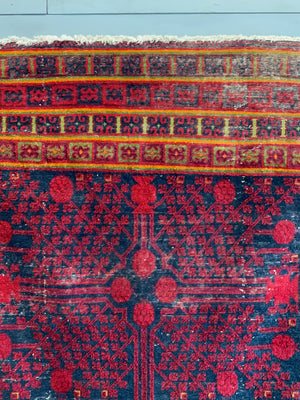 Khotan large rug (245 x 162cm) *AF