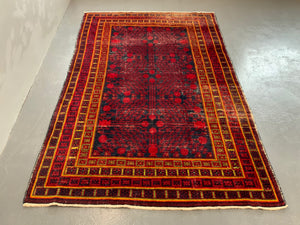 Khotan large rug (245 x 162cm) *AF