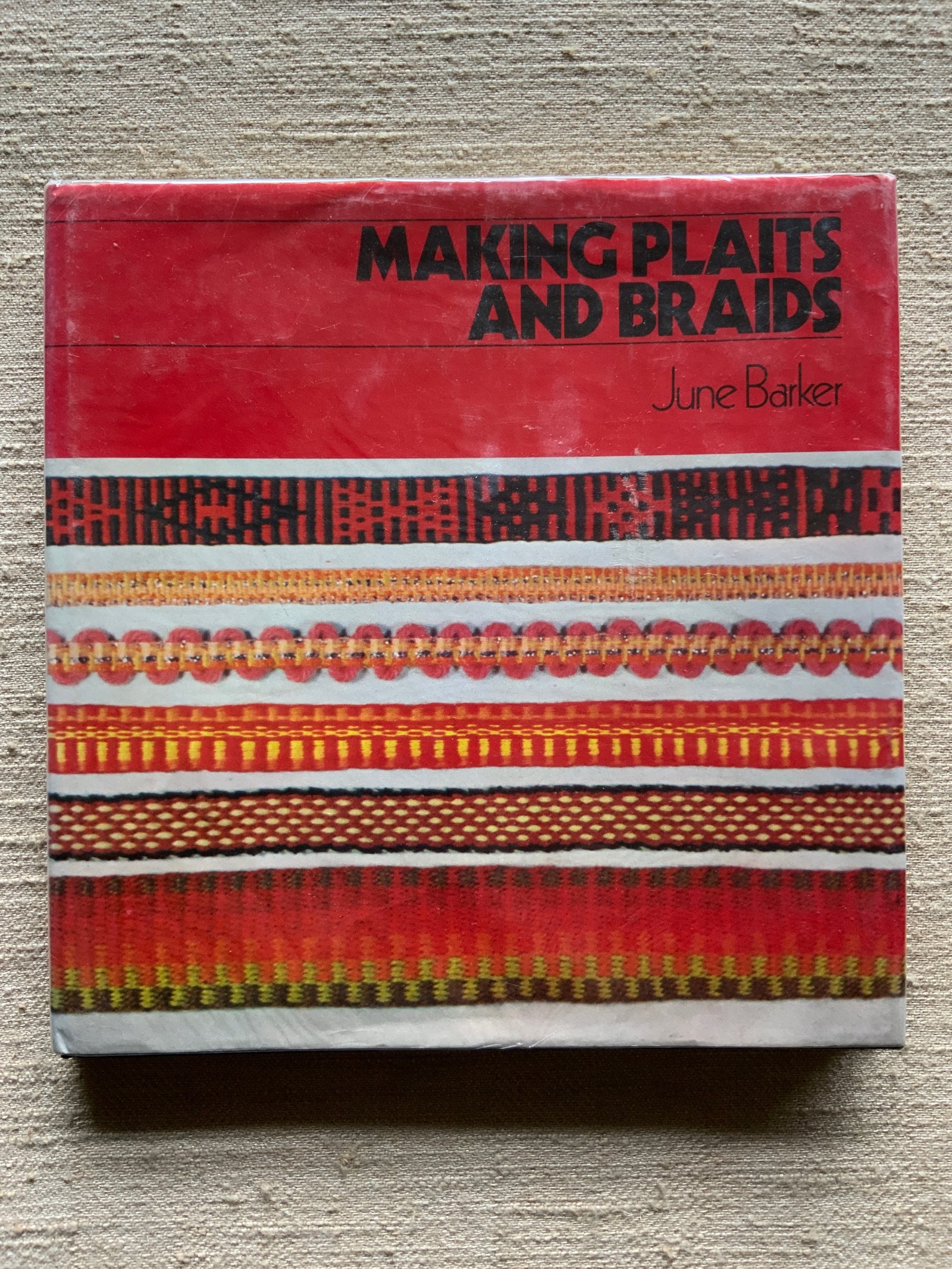 Barker, June. : Making Plaits and Braids