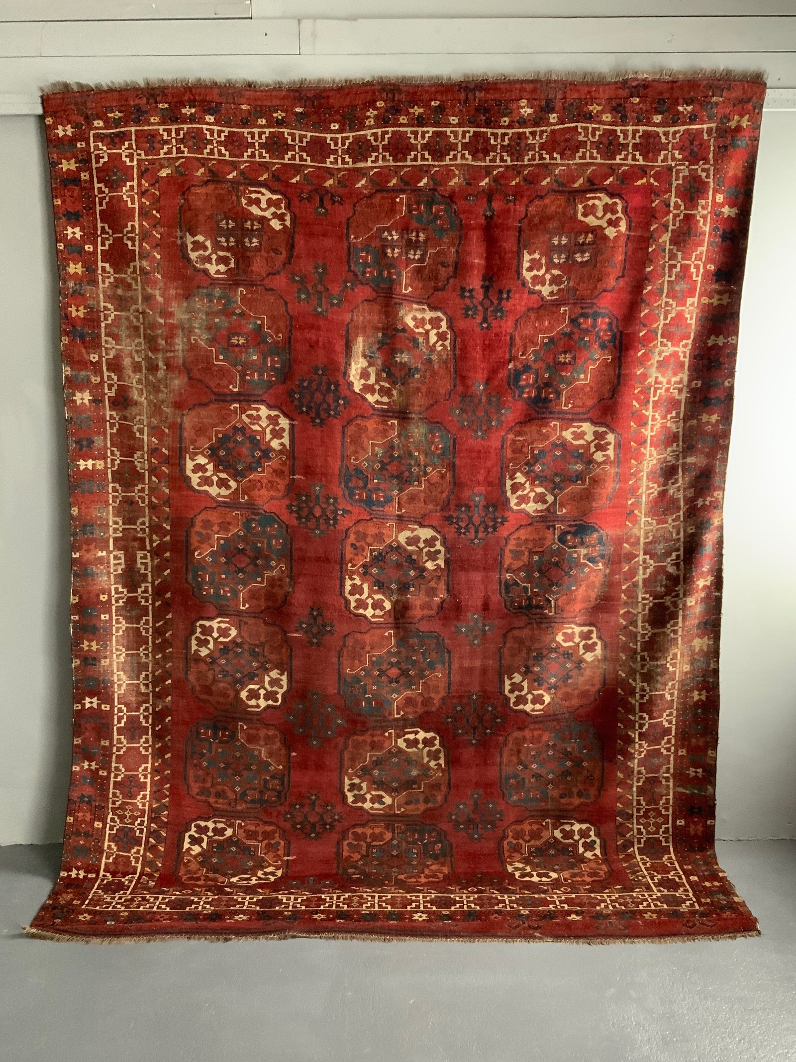 Turkmen antique Ersari main carpet (291 x 211cm) *AF