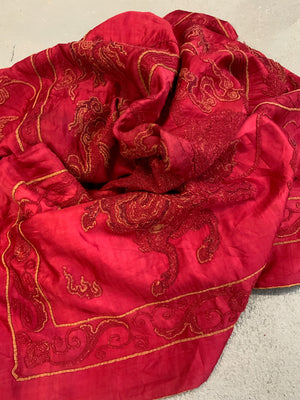 Chinese vintage embroidery (142 x 134cm)