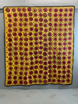 Taşkent vintage large Suzani (224 x 198cm)