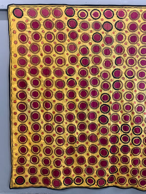 Taşkent vintage large Suzani (224 x 198cm)