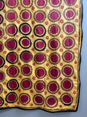 Taşkent vintage large Suzani (224 x 198cm)