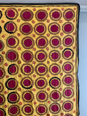 Taşkent vintage large Suzani (224 x 198cm)