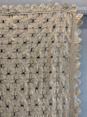 Italian vintage reticella mercerised lace bedcover (217 x 135cm)