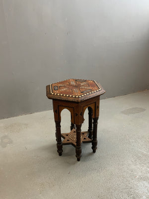 Andalusian Hispano-Moresque vintage marquetry table (49 x 36cm)