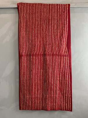 Stitched Resist Cotton Length (207 x 103cm)