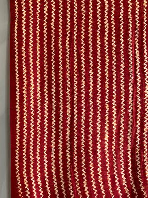 Stitched Resist Cotton Length (207 x 103cm)