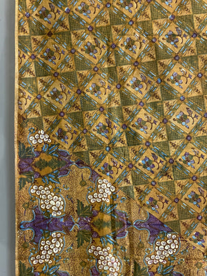 Good quality Javanese Batik (244 x 106cm)
