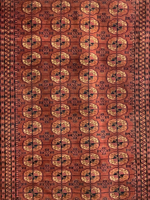 Turkmen Tekke rug (237 x 165cm)