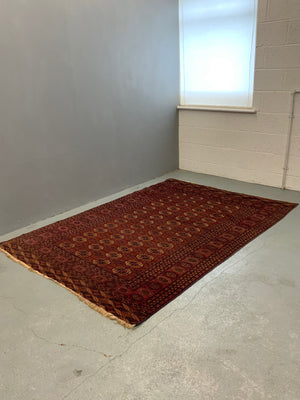 Turkmen Tekke rug (237 x 165cm)