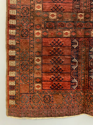 Turkmen antique Ersari Ensi rug (194 x 152cm)