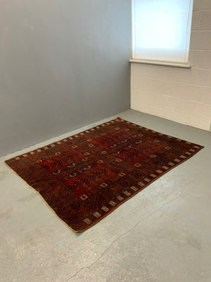 Turkmen antique Ersari Ensi rug (194 x 152cm)