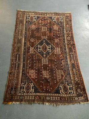 Fars Gashgai large rug (246 x 153cm)