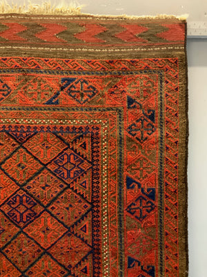 Balouch antique fine rug (209 x 124cm)