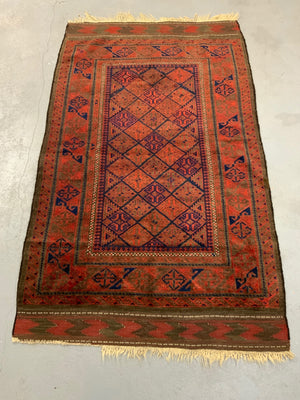 Balouch antique fine rug (209 x 124cm)