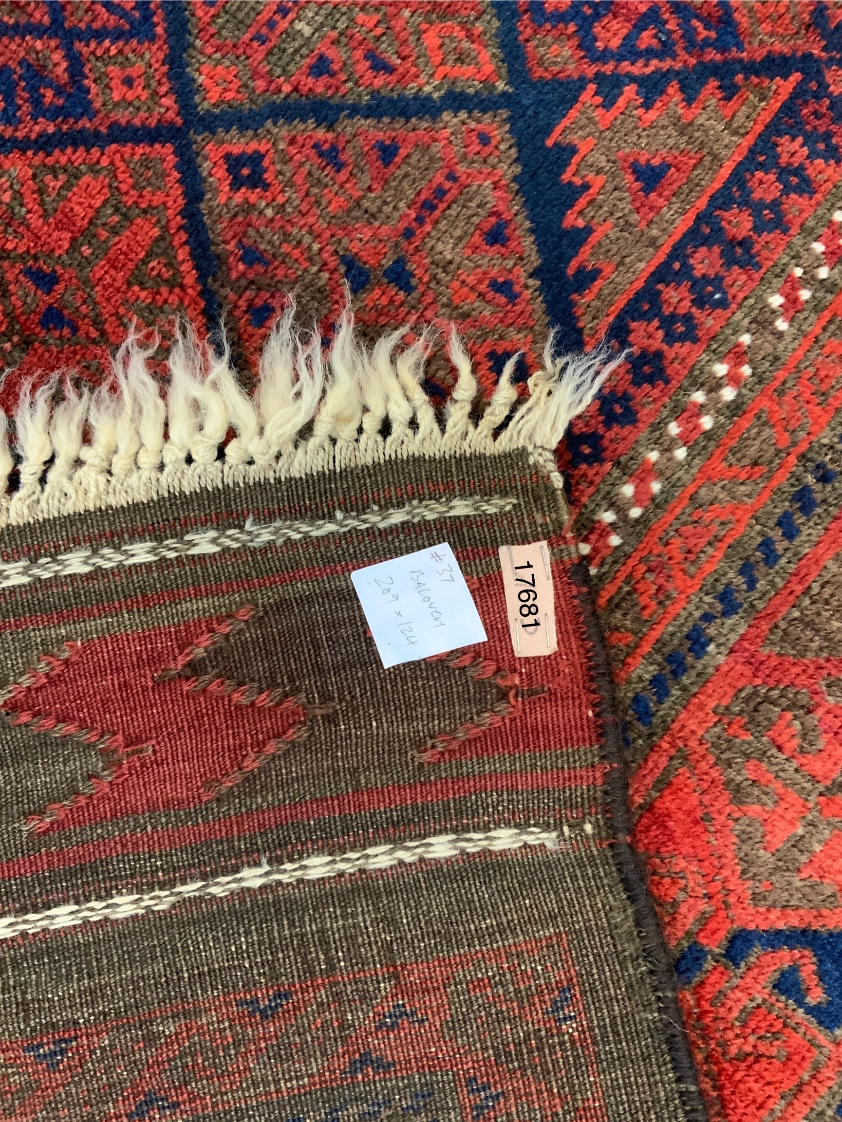 Balouch antique fine rug (209 x 124cm) - Clive Rogers