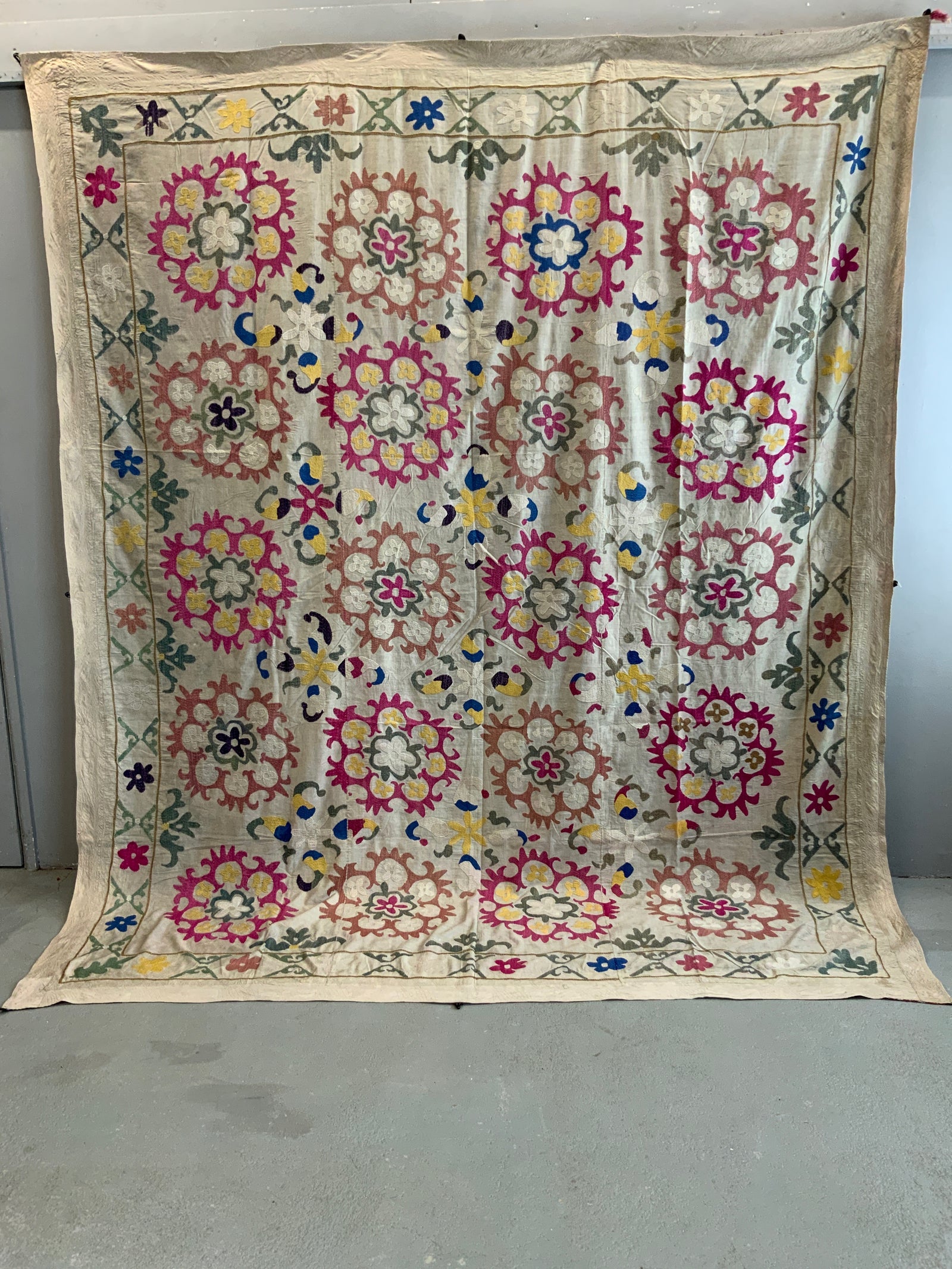 Uzbekistan vintage Tajik Samarakand suzani embroidery (288 x 237cm)