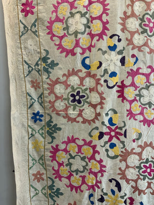 Uzbekistan vintage Tajik Samarakand suzani embroidery (288 x 237cm)