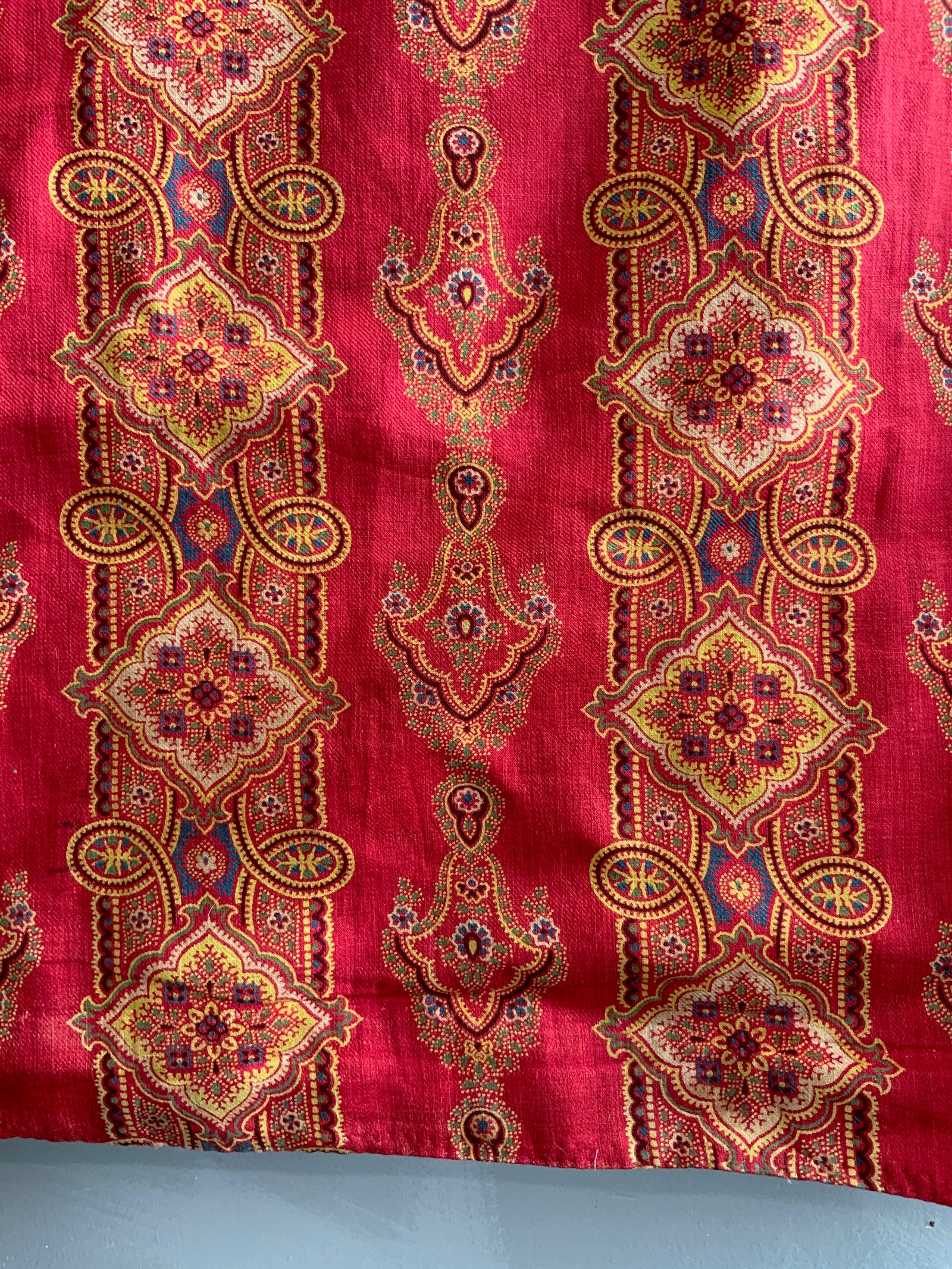 Victorian Paisley ' Turkey Red ' print  (172 x 145cm)