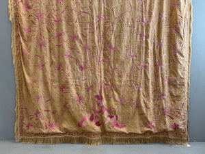 Chinese antique Canton export silk embroidered hanging (230 x 178cm)