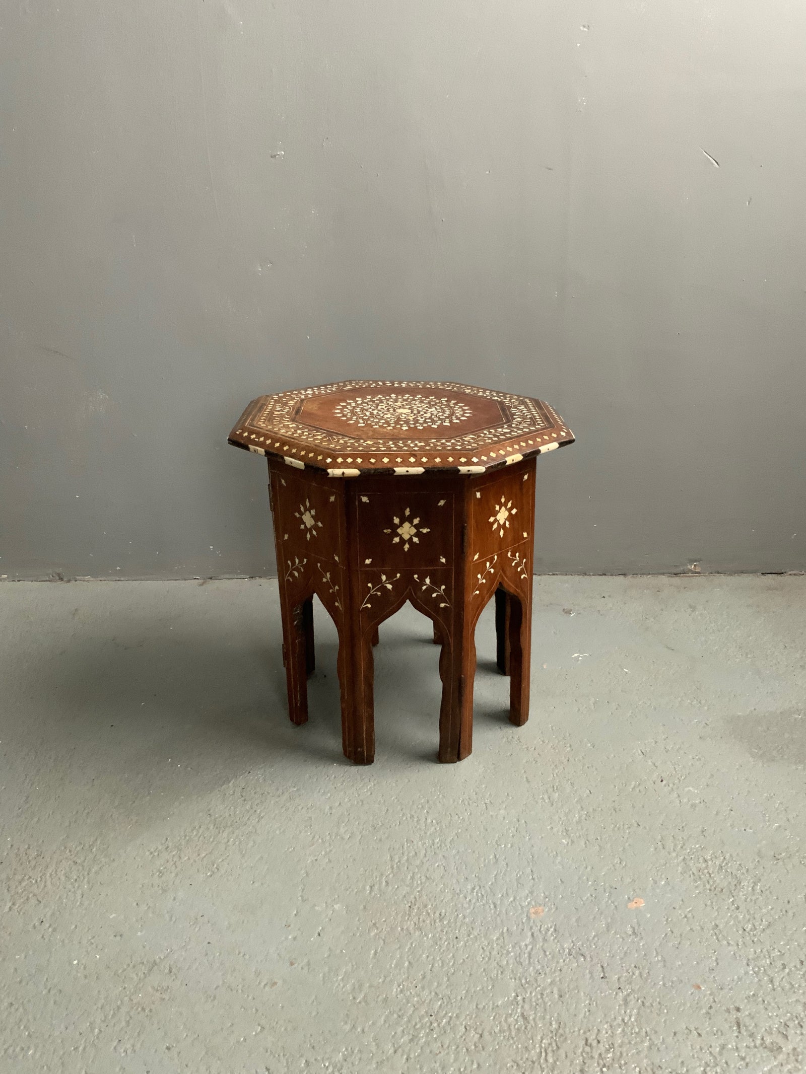 Indian antique Hoshiapur miniature folding octagonal table (32 x 31cm)