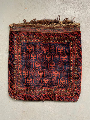 Balouch antique saddle bag (58 x 56cm)