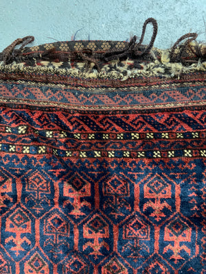 Balouch antique saddle bag (58 x 56cm)