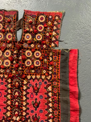 Girl's garment Kutch NW India (96 x 69cm)