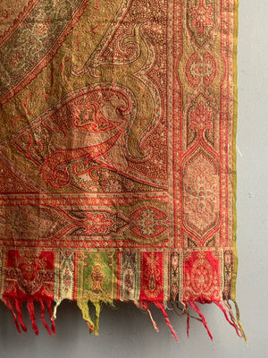 Paisley shawl fragment as found (153 x 156cm)