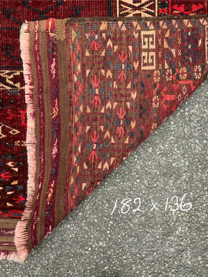 Chob Bash Ensi Rug (182 x 136cm)