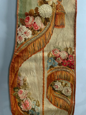 French Aubusson antique portiere tapestry pour l'entrée de la chambre (310 x 43cm) [2]