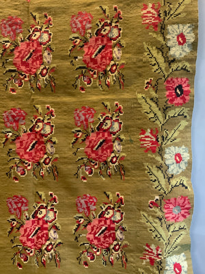 Ukrainian floral kilim (395 x 161cm)