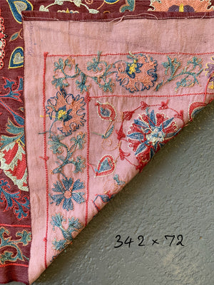 Uzbekistan Bukhara fine modern suzani (342 x 72cm)