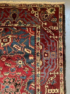 Bactiar medallion carpet (300 x 217cm)