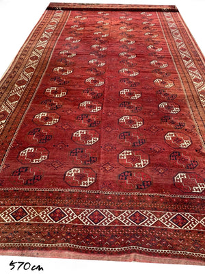 Chob Bash / Kizil Eyek Afghan oversize kelleigh carpet (673 x 300cm)