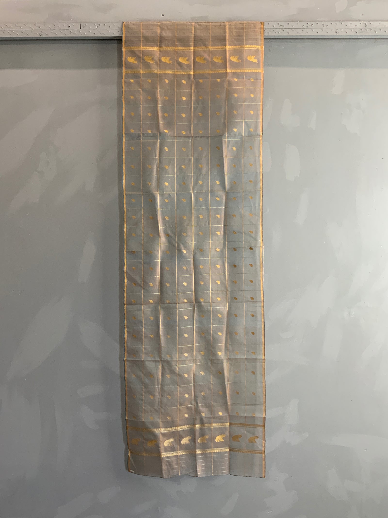 Indian Lucknow vintage  silk stole (177 x 56cm)