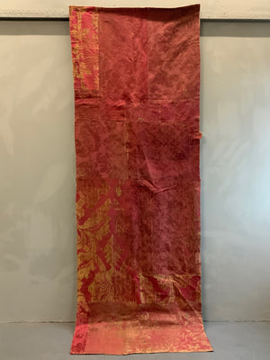 Damask antique composite silk hanging (262 x 95cm)