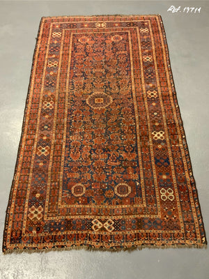 Beshir antique small carpet (270 x 153cm)