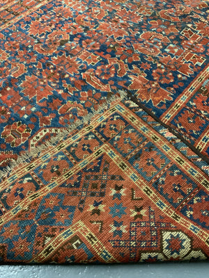 Beshir antique small carpet (270 x 153cm)