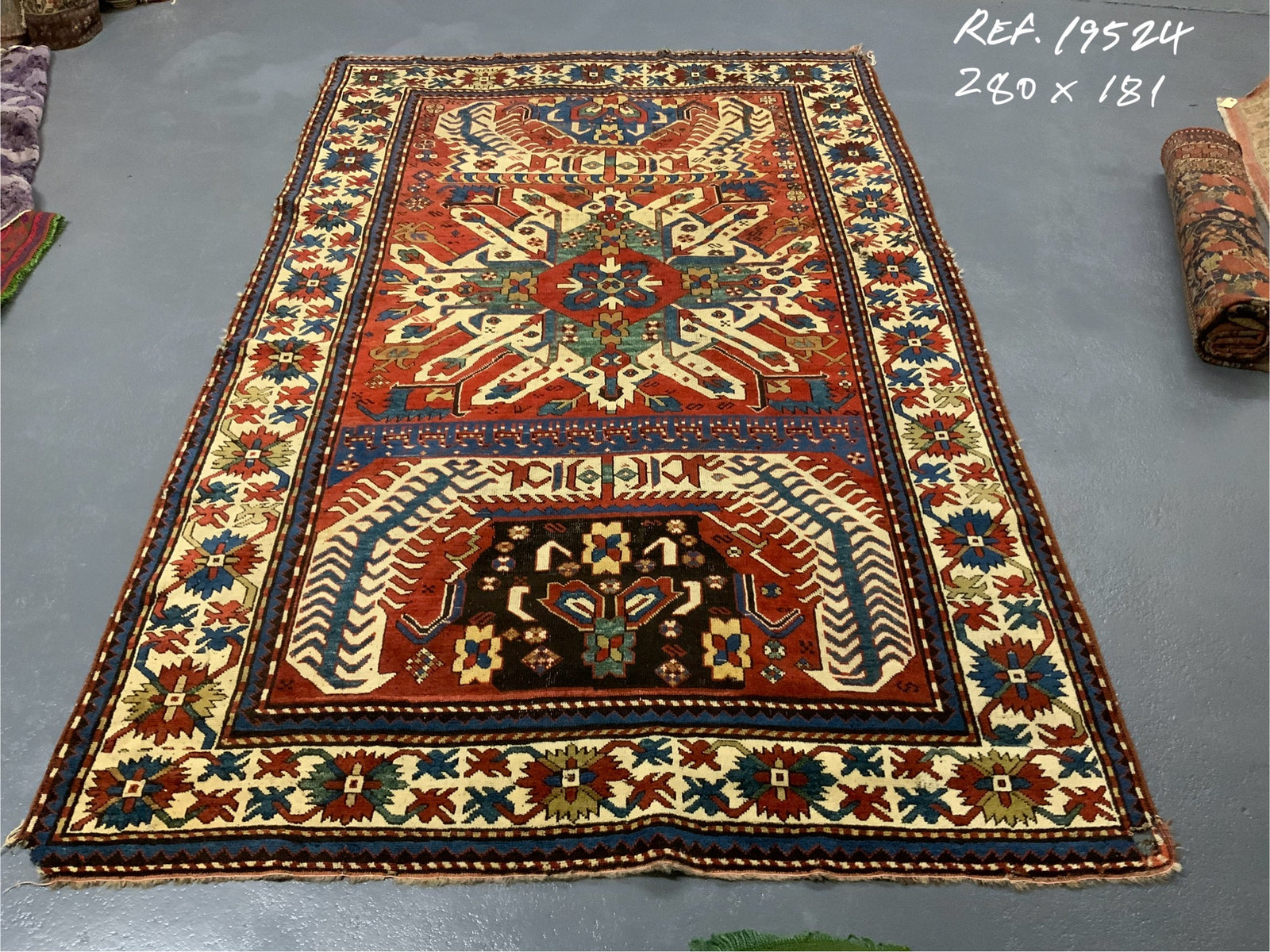 Caucasian eagle Kazak (280 x 181cm)