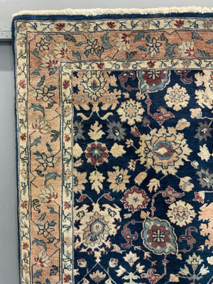 Indian Harshang design large rug (215 x 159cm)