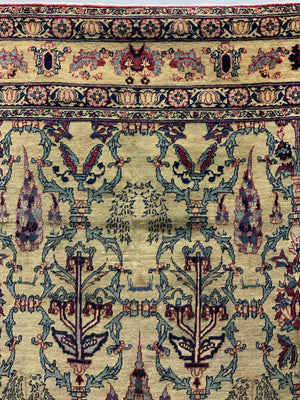 Ravar Kirman all-over design antique rug (210 x 136cm)